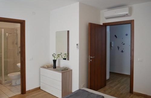 Grado Apartment | Wind Rose House - bicamere, parcheggio fronte mare