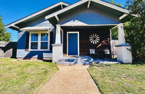 Abilene House | Windmill Inn- Cozy 2-bedroom house near South Downtown Abilene