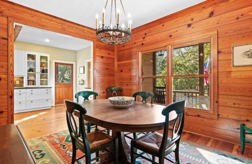 Georgetown House | Windows on the Water