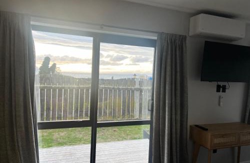 Waitahanui Hotel | Windsor Motel