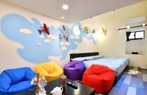 Ruifang Bed & Breakfast | Windsor's Vanilla Garden B&B