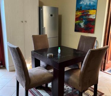 Somerset West Apartment | Wine Cottage by the Sea