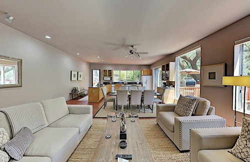 Glen Ellen House | Wine Country Estate - Pool, Spa, Dog Friendly