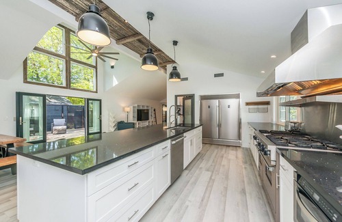 Graton House | Wine Country Family Retreat 60 Day Min