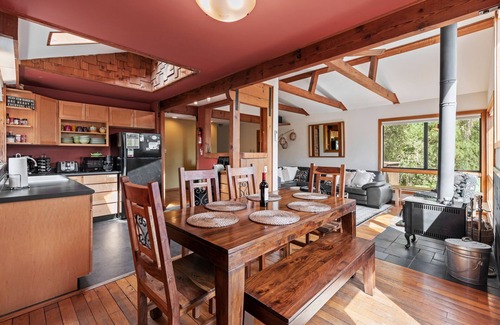 Hacienda House | Wine Country Find! Spa, Views, Sun and Privacy, Near Wineries!