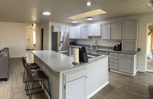 Dallas House | Wine Country Home 2 bedroom 2 full bathrooms