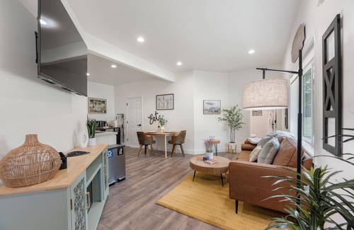 Green Valley Other | Wine country retreat-Entire guesthouse with pool, hot tub and gym, close to NAPA