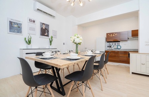 Patong House | Wink House/Center Patong Bangla Road/Beach/Sleep 10