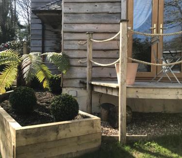 Boscundle Apartment | Winnie's Corner - Self Contained within the grounds of another property, in an idyllic wooded setting