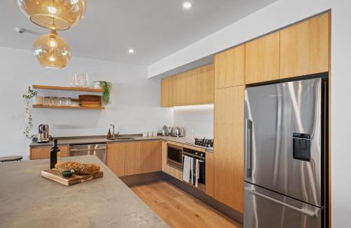 Wanaka Apartment | Winona of Wanaka - Luxury Lakefront Apartment