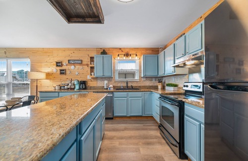 Gulf Shores House | Winter Deal! Private Heated Pool + No Cleaning Fee