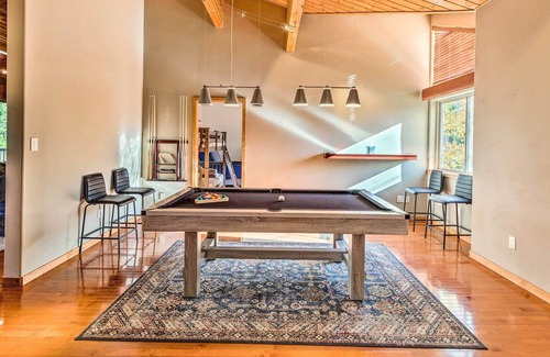 Granby House | Winter Park/Granby Chalet w/ Mtn View & Hot Tub!