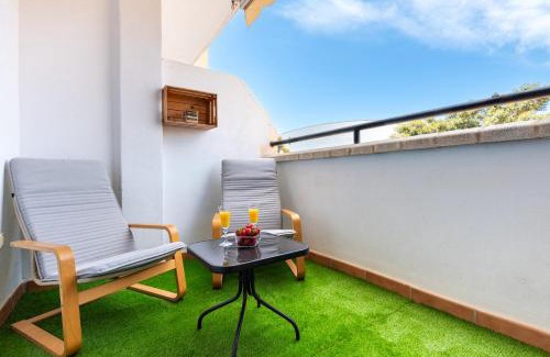 Torre de Benagalbon Apartment | WintowinRentals Relax, Playa, Wifi & Parking