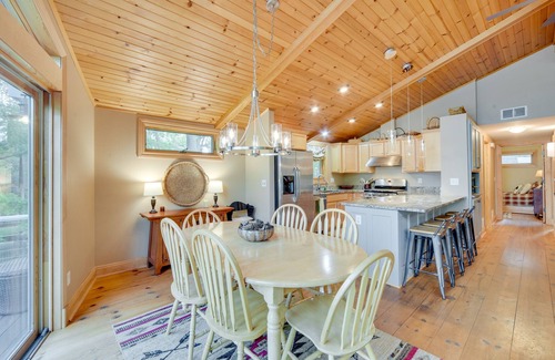 Almelund Cabin | Wisconsin Vacation Rental w/Fire Pit on Long Lake