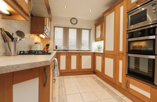 Ribchester Cottage | WISHING WELL AVENUE, with open fire in Ribchester