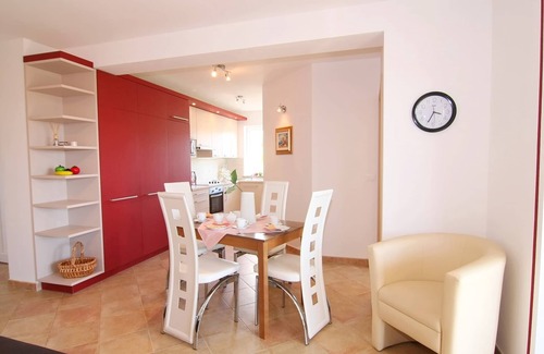 Brulo Apartment | With sea view in Apartment Bernstein in Porec.