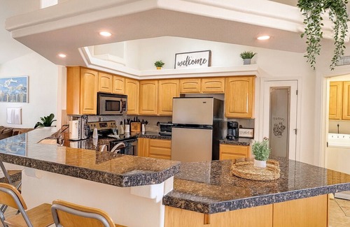 Lake Havasu City Villa | Wknd@Bernies Beautiful Sunset-Water Views, Prvt Heated Hot Tub, Large Game Room!