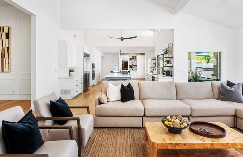 Scottsdale Foothills House | WM Phx Open 2026 - NEW! SWSS Cactus Crown: 7BR Estate, Sport Court, Pool, Hot Tub, Games