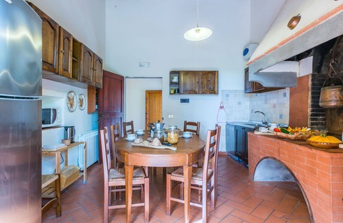San Casciano in Val di Pesa House | Wonderful private villa for 9 guests with hot tub, WIFI, TV, patio and panoramic view