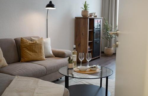 Mannheim City Centre Apartment | Wohnkultur - Altbau Charme für 8 Personen