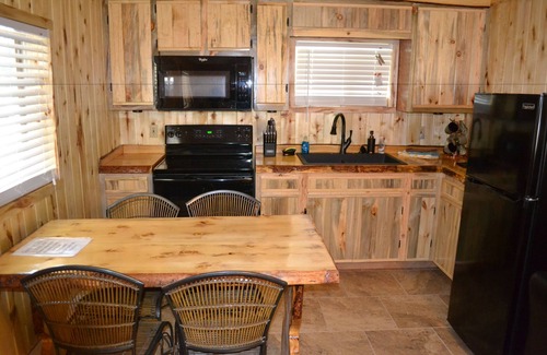 South Fork Hotel | Wolf Creek Ranch Ski Lodge