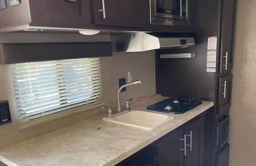 Roan Mountain House | Wolf Pup RV