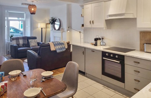 Sligo Apartment | Wolfe Tone Apartment