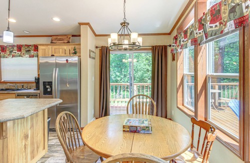 Hackensack Cabin | 'Woman Lake Chain Retreat' w/Deck & Dock!