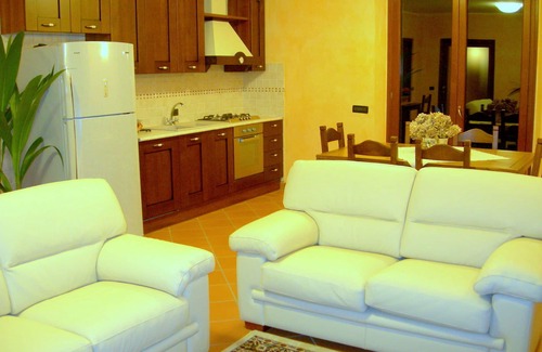 Castelnuovo di Garfagnana Villa | Wonderful private villa for 14 guests with WIFI, private pool, hot tub, TV, patio and panoramic .