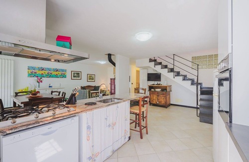 Velva House | Wonderful villa for 8 guests with WIFI, TV, terrace and pets allowed