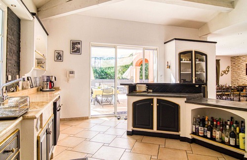 Meounes-les-Montrieux House | Wonderful private villa for 10 people with WIFI, A/C, private pool, hot tub, TV and terrace