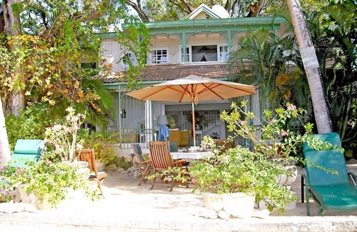 Gibbs Bay Villa | Wonderful 4 Bedroom villa - Gibbs Beach - Great rates offered