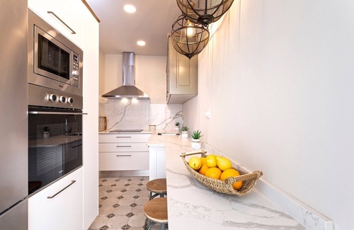 Granada City Center Apartment | Wonderful 5-bedroom apart in Granada. Recogidas II