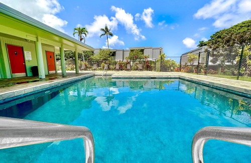 Princeville House | Wonderful 6br for 12 Townhomes above famous Anini Beach!