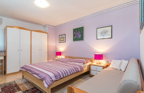 Fuskulin Apartment | Wonderful apartment for 4 people with communal pool and garden