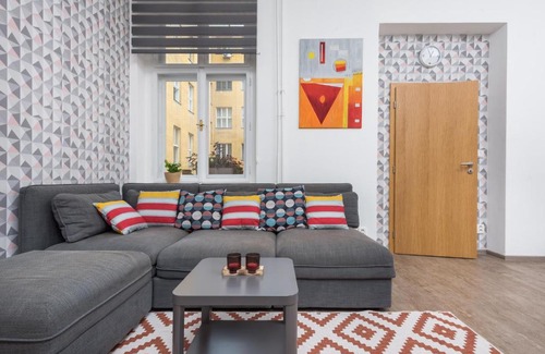 Nove Mesto Apartment | Wonderful Apartment next to the Jerusalem Synagogue