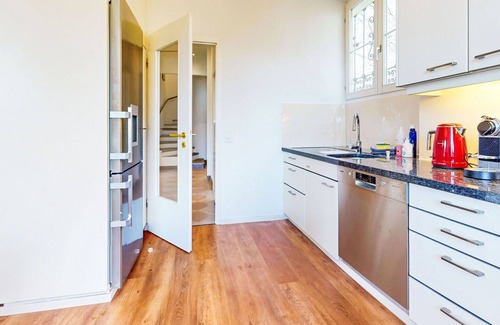 Brione sopra Minusio Villa | Wonderful private villa with private pool, WIFI, TV, patio, pets allowed and panoramic view