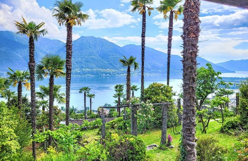 Brione sopra Minusio Villa | Wonderful private villa with private pool, WIFI, TV, patio, pets allowed and panoramic view