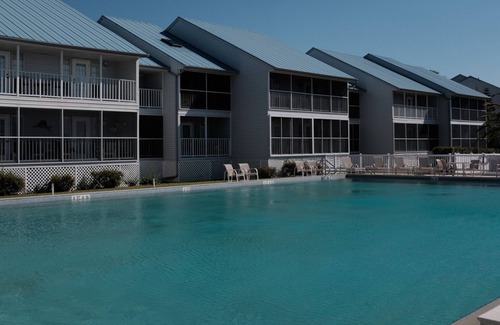 Port Charlotte Condo | Wonderful Condo on the Myakka river, close to beaches. Recently remodeled.