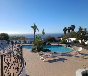 Macher Villa | Wonderful country villa with amazing sea view