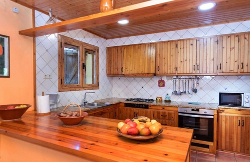 Caldes de Malavella House | Wonderful private villa for 8 people with WIFI, private pool, TV and parking