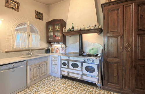 Bibbona House | Wonderful private villa for 8 guests with hot tub, WIFI, private pool, TV, patio and pets allowed