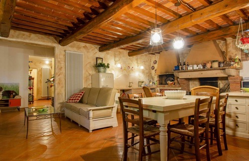 Bibbona House | Wonderful private villa for 8 guests with hot tub, WIFI, private pool, TV, patio and pets allowed