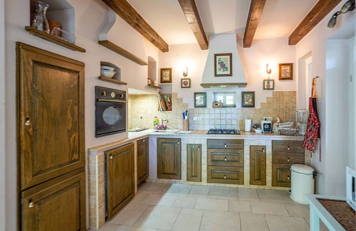 Novi Vinodolski House | Wonderful private villa for 6 people with A/C, private pool, WIFI, TV, terrace and pets allowed