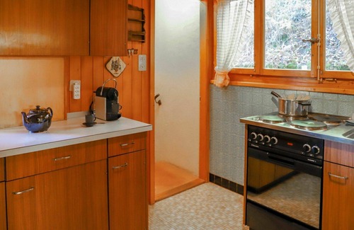 Barboleusaz House | Wonderful private villa for 8 guests with WIFI, TV and balcony