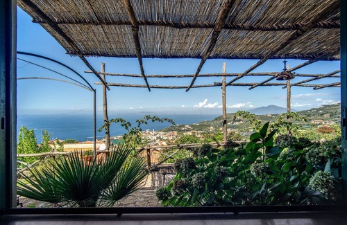 Schiazzano Villa | Wonderful private villa with A/C, WIFI, private pool, TV, patio, panoramic view, close to Sorrento