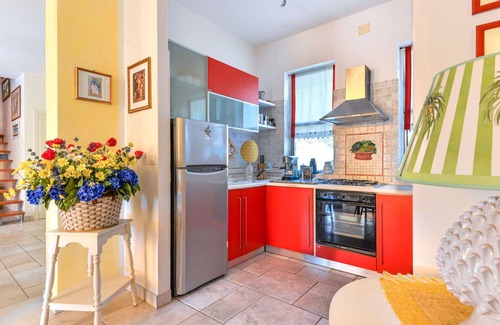 Porto Azzurro Villa | Wonderful private villa for 6 people with WIFI, A/C, TV and patio