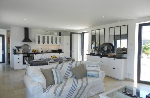 Saint-Guenole House | Wonderful private villa for 6 people with WIFI, TV and terrace