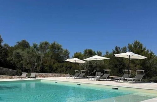 Alberobello Villa | Wonderful private villa with WIFI, A/C, private pool, TV and pets allowed, close to Alberobello