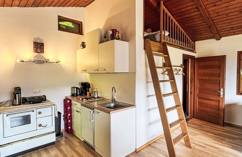 Treffen House | Wonderful private villa for 4 people with WIFI, terrace and pets allowed